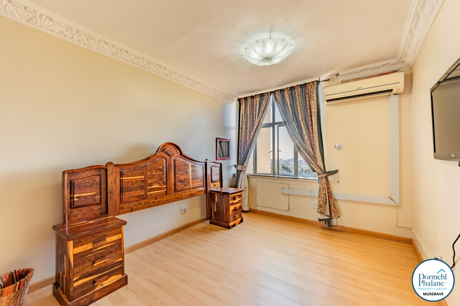 2 Bedroom Property for Sale in Glenwood Western Cape
